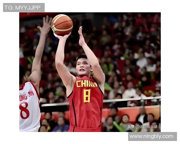 姚明的强大与黑白世界的碰撞探讨篮球巨星的多元魅力与人生哲学